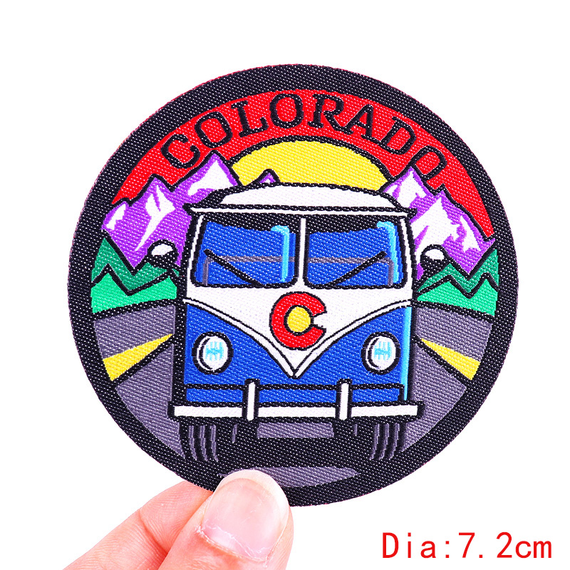 Outdoor Travel Patch Mountain  - Outdoor Adventure Travel Show のレビューと価格